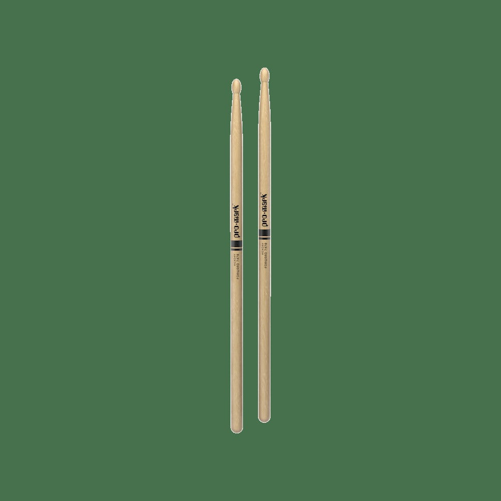 Classic Forward 747B Hickory Drumstick, Oval Wood Tip