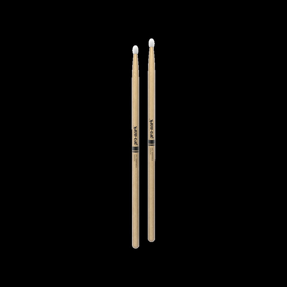 Classic Forward 747 Hickory Drumstick, Oval Nylon Tip