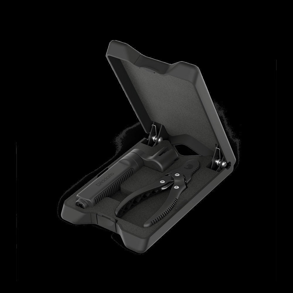 Tour Grade String Changing Kit